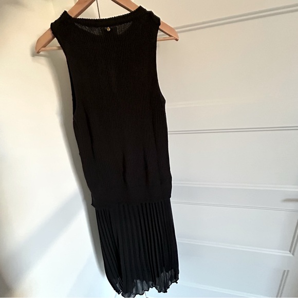 Gorgeous Black 2-piece layered Dress - Picture 4 of 7